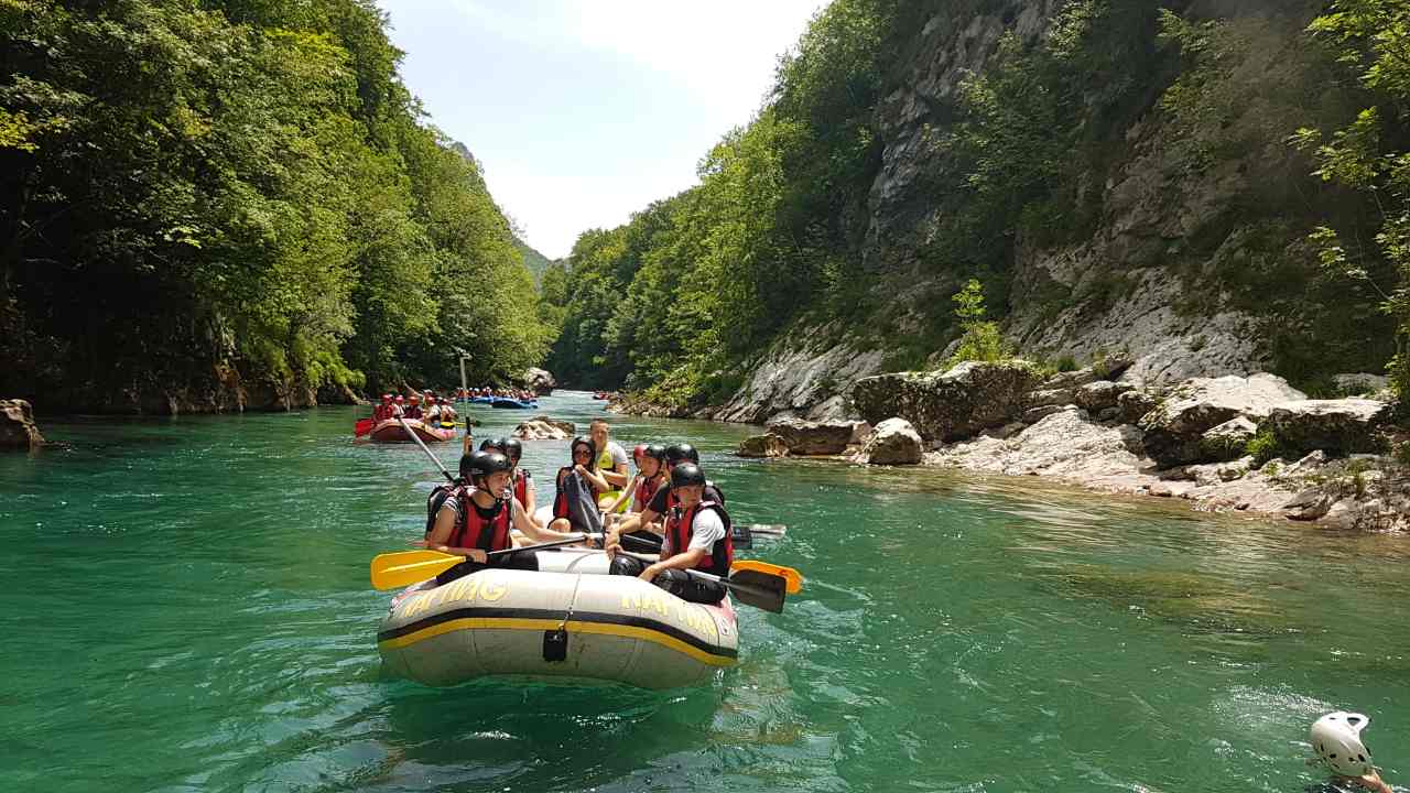 Tara Rafting Kamp Modra Rijeka